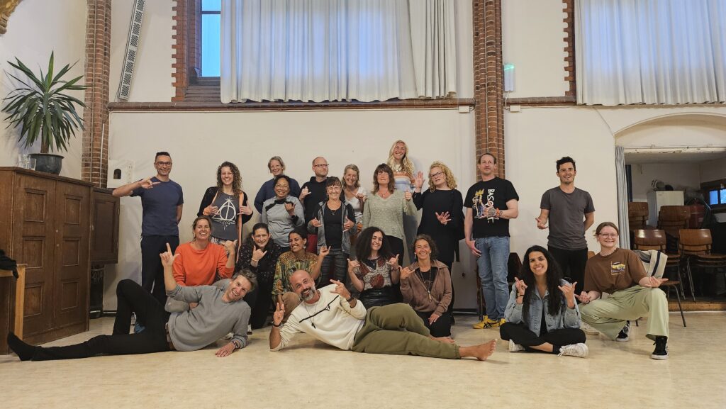 Geslaagde Start van Surfmantel Project: Verbinding en Groei in Den Haag